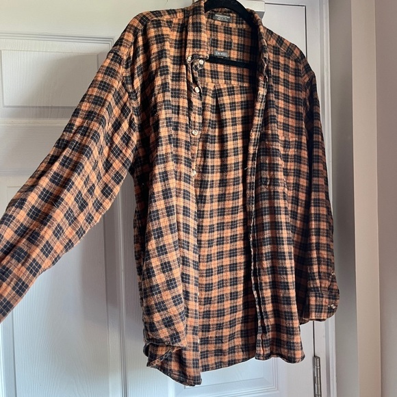 Urban outfitters brown and black plaid button down - Picture 5 of 5